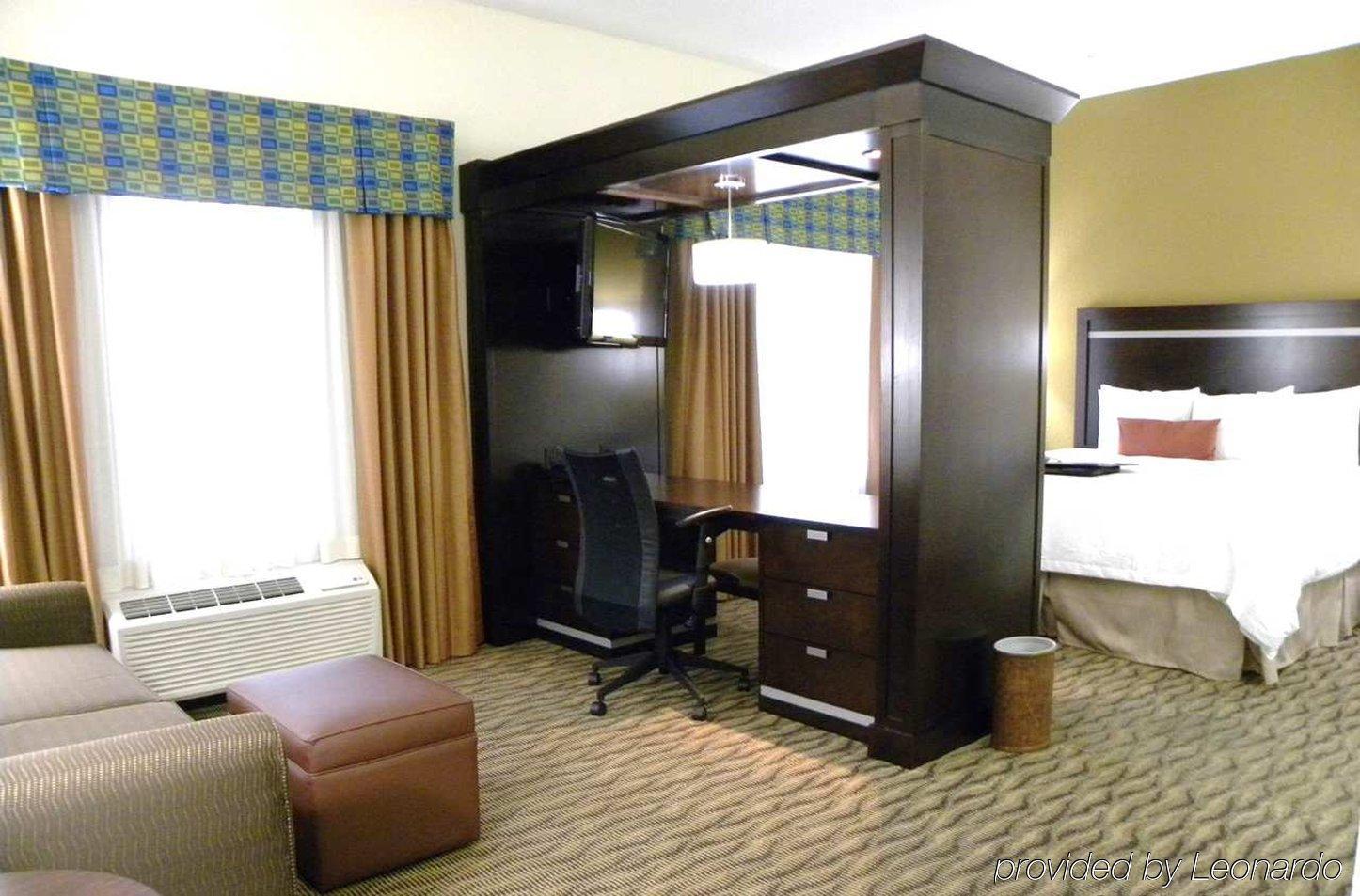 Hampton Inn & Suites Dallas I-30 Cockrell Hill, Tx Room photo